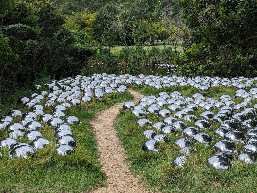 Naoshima Narcissus Garden: I Got Lost In Kusama's Big Balls – GARY, etc